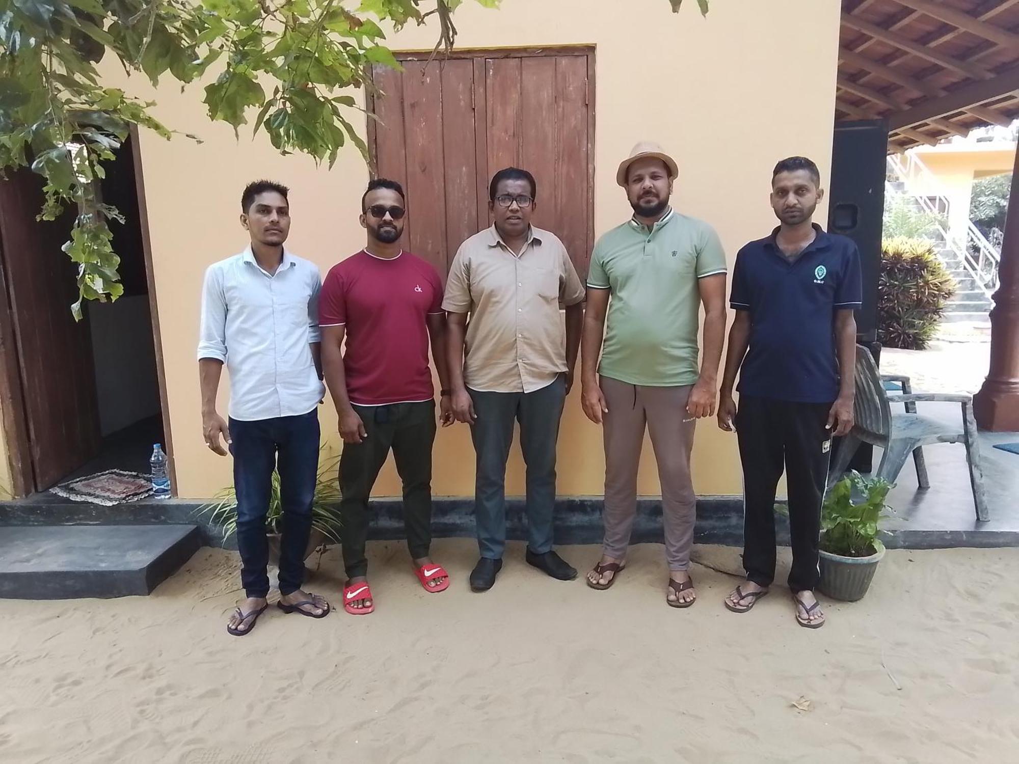 Dolphin Village Alankuda Luaran gambar