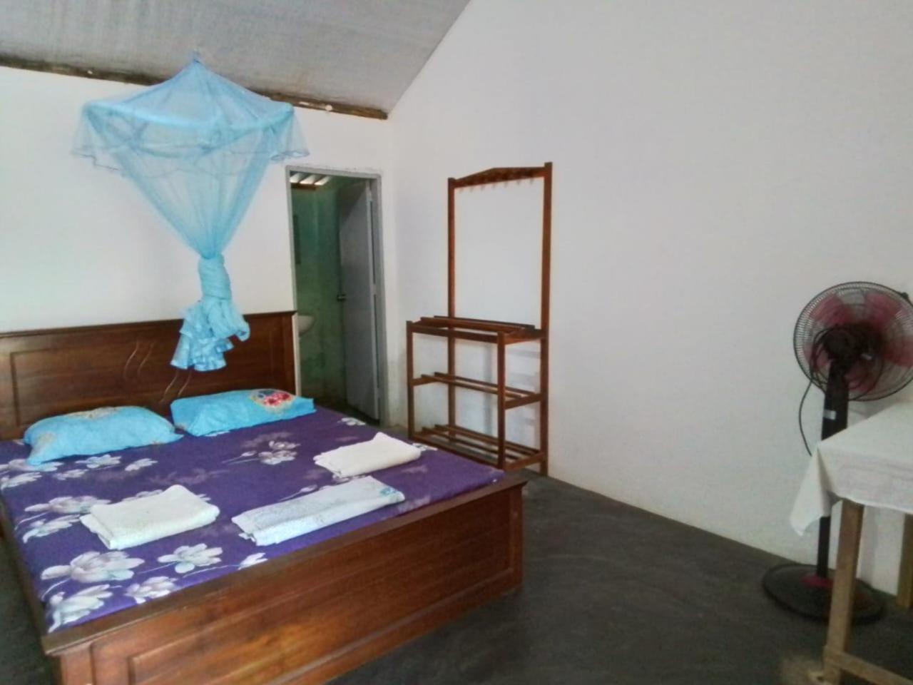 Dolphin Village Alankuda Luaran gambar