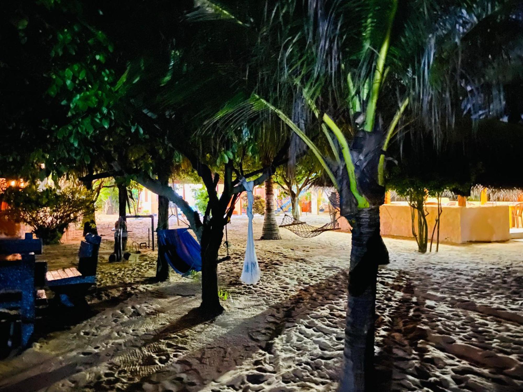 Dolphin Village Alankuda Luaran gambar